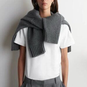 COS Clean Cut T-Shirt Bundle in White/Black Size S